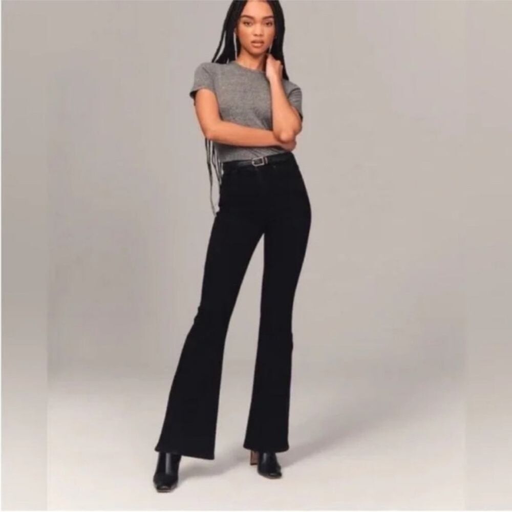 Abercormbie & Fitch The Flare Ultra High Rise Jeans Black Sz 26/2 Curve Love